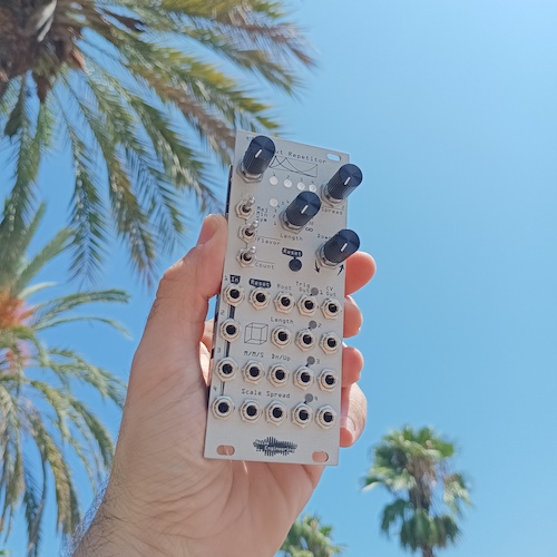 Noise Engineering Gamut Repetitor Eurorack Four Channel Generative Sequencer Module (Silver) [Ex-Demo]